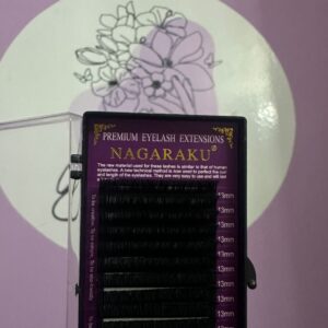 Pestañas Nagaraku